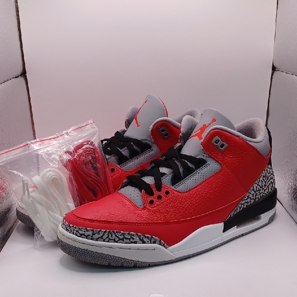 Pre-Owned Nike Air Jordan 3 Retro SE Unite Sneakers-Fire Red/Cement Grey Sz 11.5